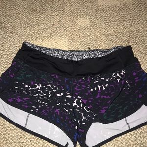 Lululemon Speed Up Shorts 2”